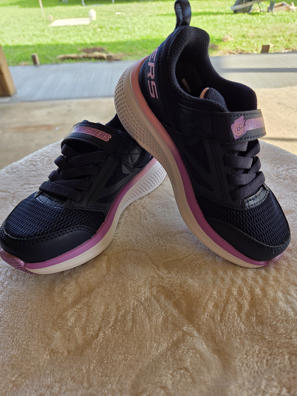 Skechers Navy and Pink Hook-and-Loop Kids' Sneakers Saze 11 Toddler Girl